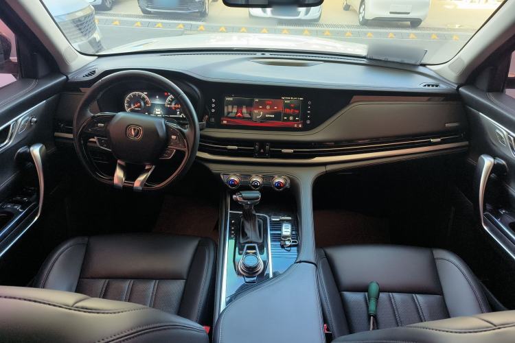 Used CHANGAN CS95 2019 2.0T Two-Wheel-Drive Luxury Version
