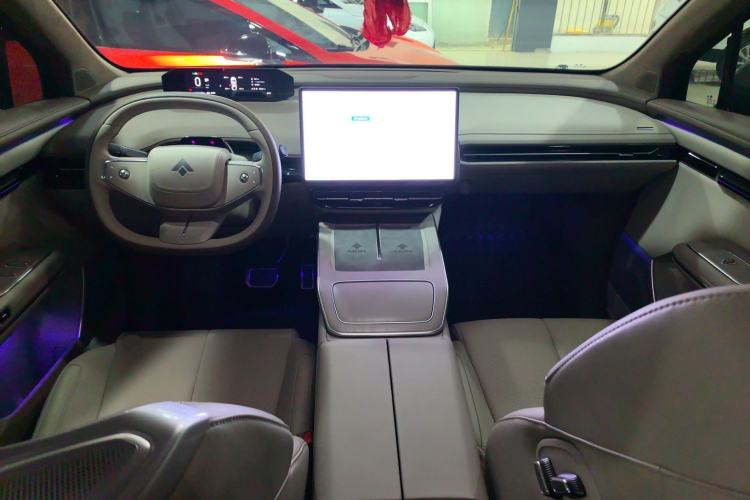 Used Hyptec HT 2023 670 Rear-Drive Ultra-High Voltage Version
