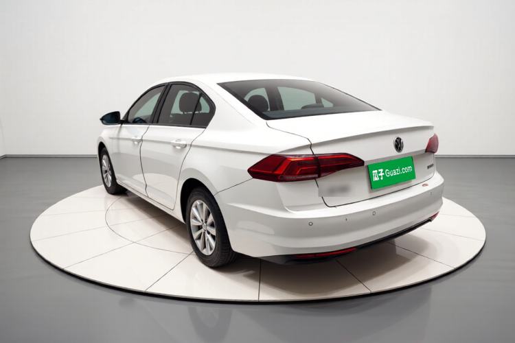 Used Volkswagen Bora 2019 1.5L Automatic Fashion Model Exterior 3