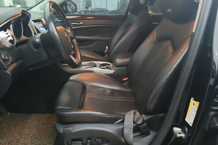 Used Cadillac SRX 2011 3.0L Flagship Edition
