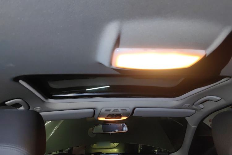 Used BMW 3 Series 2015 320i Luxury Line Stylish Edition