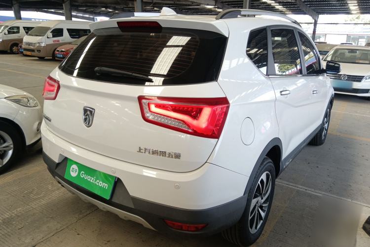 Used Baojun 560 2016 1.8L iAMT Luxury Model
