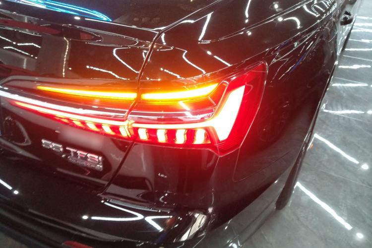 Used Audi A6L 2021 55 TFSI quattro Prestige Dynamic Edition Right Rear Taillight