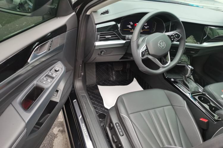 Used Volkswagen Passat 2024 380TSI Starry Dragon Edition