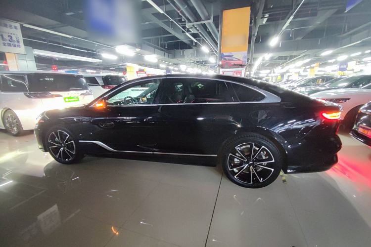 Used VOYAH PASSION 2024 PHEV Four-Wheel Drive Ultra-Long Range Flagship Model