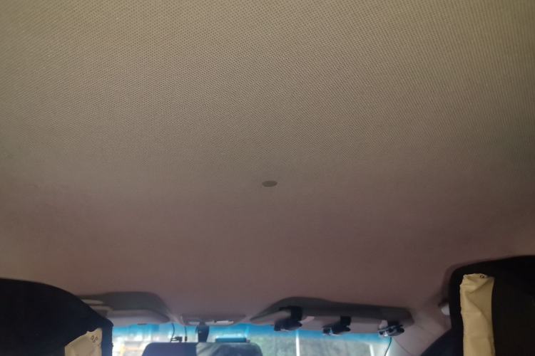 Used Baojun 310 2016 1.2L manual Comfort trim level
