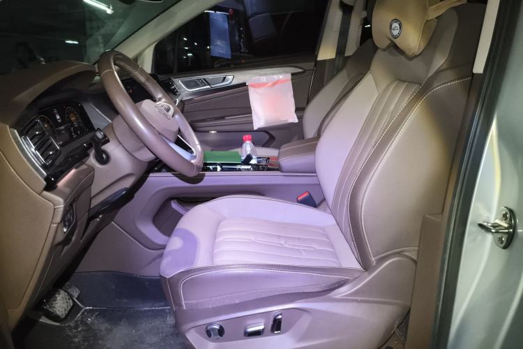 Used Volkswagen Viloran 2022 330TSI Luxury Edition