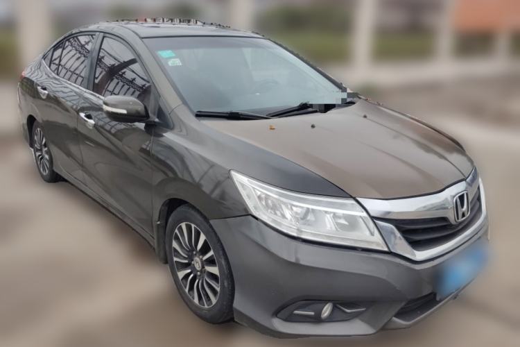 Used Honda Crider 2013 1.8L automatic luxury edition Front Right 45 Deg