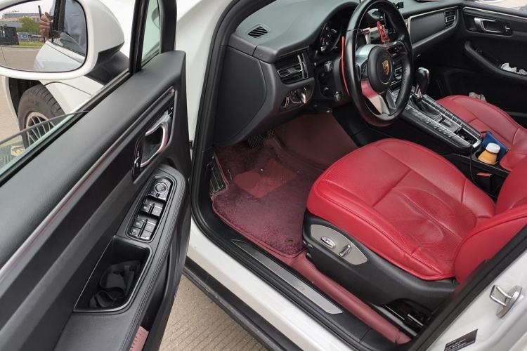 Used Porsche Macan 2018 Macan 2.0T
