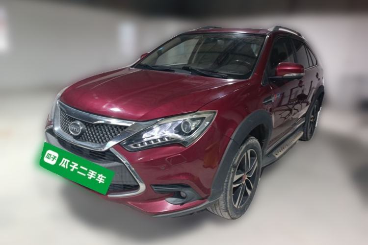 Used BYD Tang New Energy 2015 2.0T Four-Wheel-Drive Flagship Model