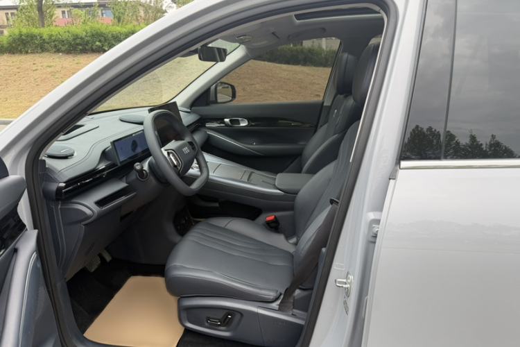 Used Geely Galaxy E5 2024 530 km Exploration+ Version Interior 1