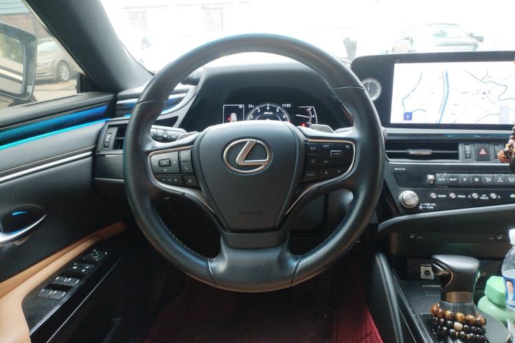 Used Lexus ES 2023 200 Excellence Edition Steering Wheel