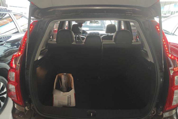 Used FORTHING Joyear XV 2016 1.6L CVT Luxury Model