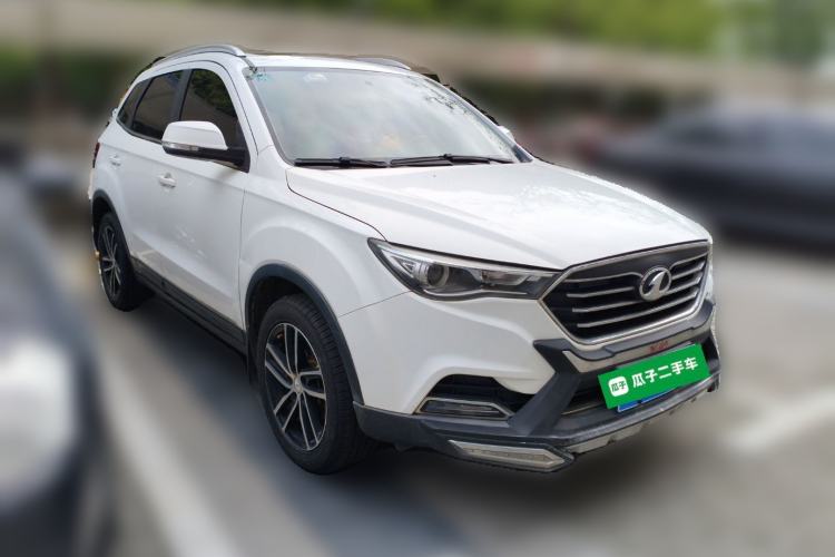 Used Bestune X40 2018 Internet Celebrity Edition 1.6L Automatic Luxury Version Front Right 45 Deg