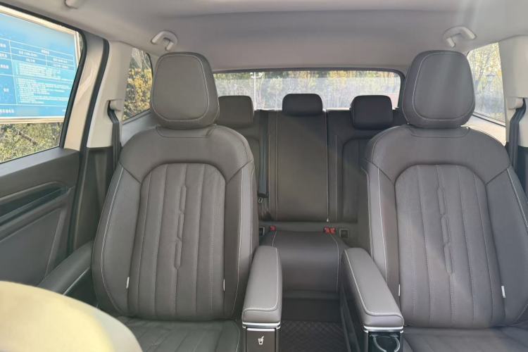 Used Volkswagen Viloran 2020 330TSI Luxury Edition