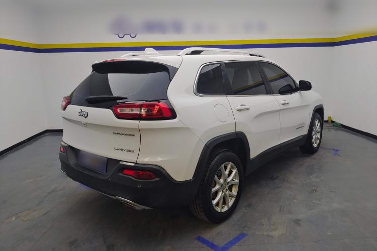 Used Jeep Cherokee 2017 2.4L Leading Edition