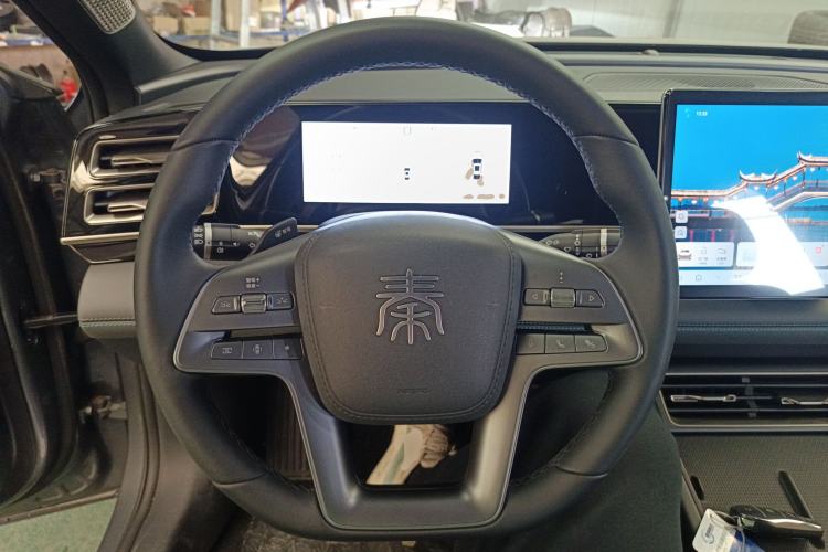 Used BYD Qin L 2025 DM-i Smart Drive 80KM Superior Model