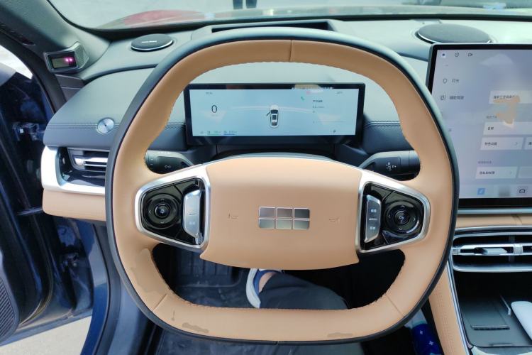 Used Geely Galaxy A7 2025 Model EM-i 150km Starship Edition Steering Wheel