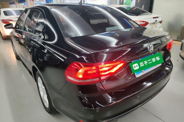 Used Volkswagen Lavida 2017 1.6L Automatic Fashion Edition
