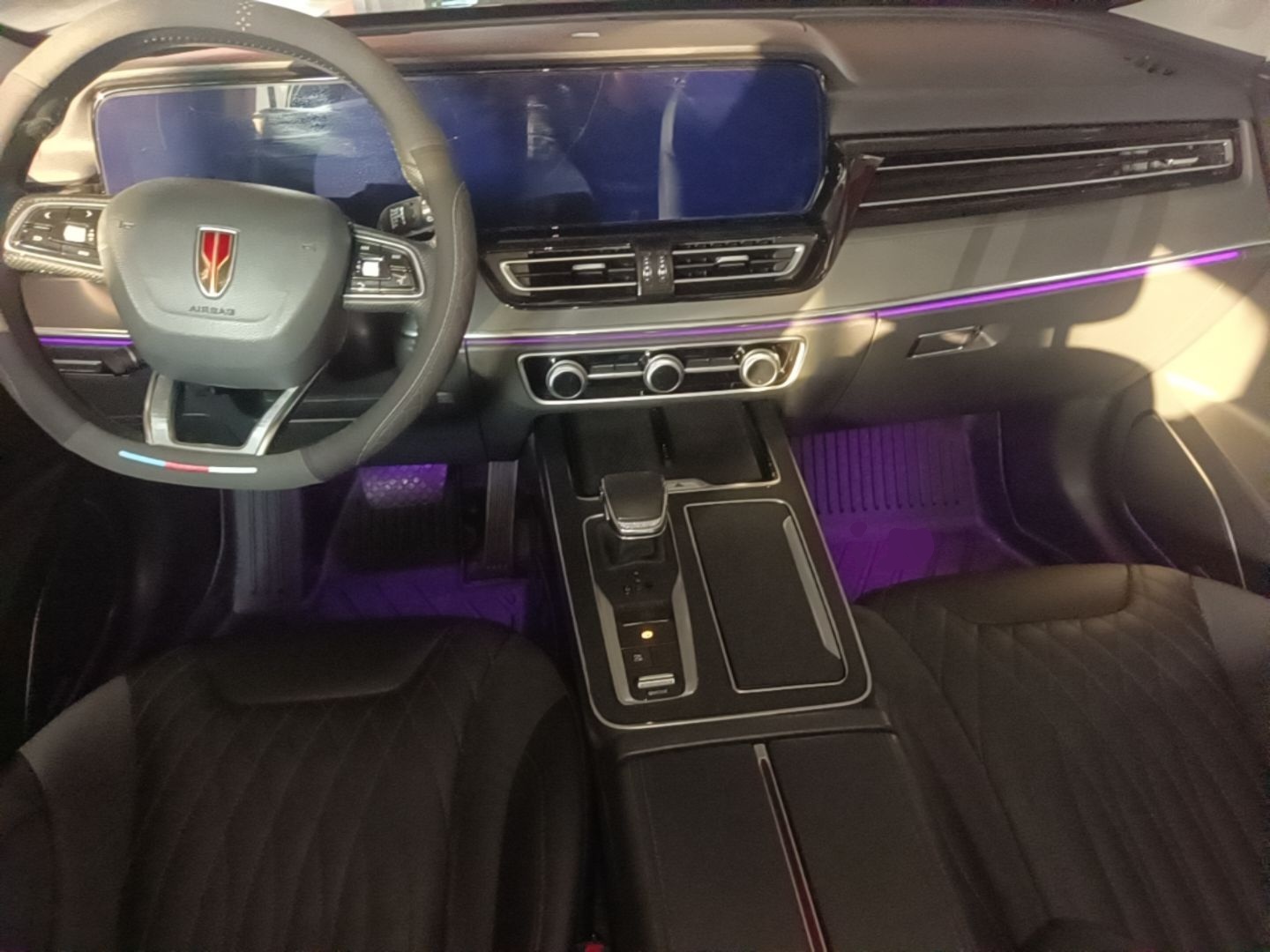 Hongqi HS5 2023 2.0T Qixiang Pro Edition — снимка 17