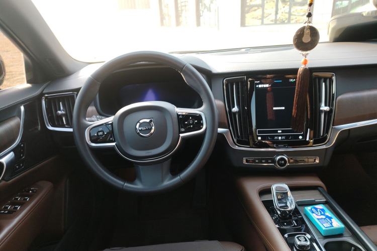 Used Volvo S90 2023 B5 Zhiyuan Luxury Edition Steering Wheel