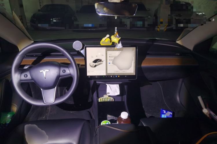 Used Tesla Model 3 2020 Long-Range Rear-Wheel-Drive Version Center Console