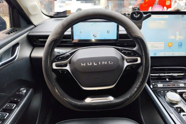 Used Wuling Xingguang 2023 150 Advanced Edition
