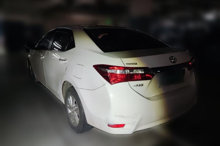 Used Toyota Corolla 2014 1.6L CVT GL Rear Left 45 Deg