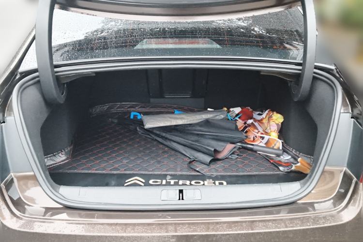 Used Citroen C6 2017 380THP Prestige Model