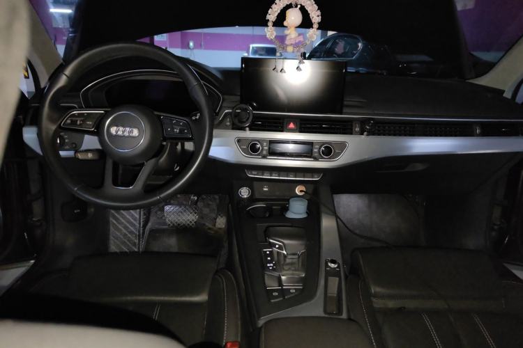 Used Audi A4L 2020 40 TFSI Fashion Dynamic Model
