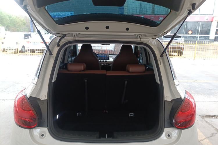 Used Wuling Bingo 2024 333 km Enjoyment Version Trunk