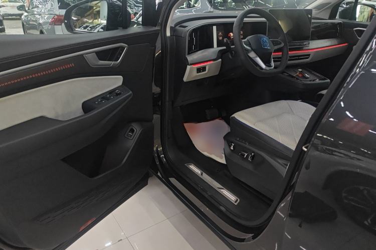 Used Volkswagen Talagon 2026 Model 450TSI Four-Wheel Drive Flagship 6-Seater Driver Seat