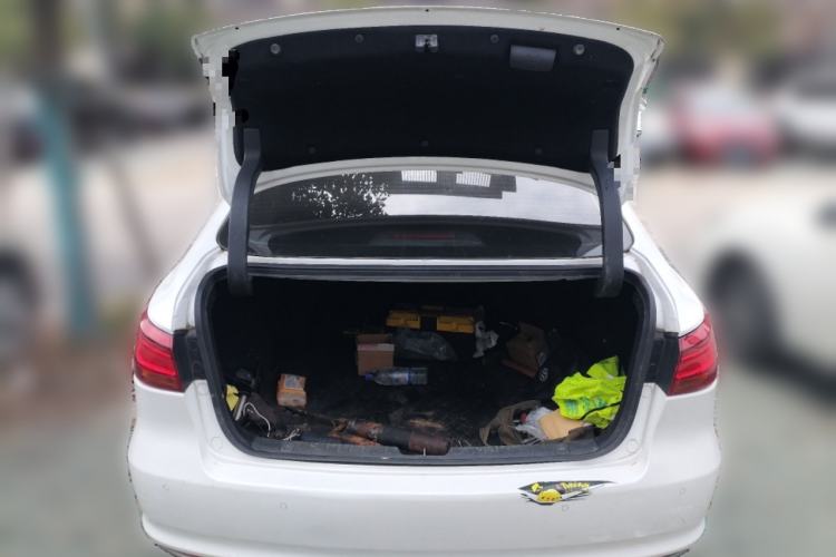 Used Changan Raeton CC 2018 1.5T Automatic Haoya Model Guangmang Edition China V Standard