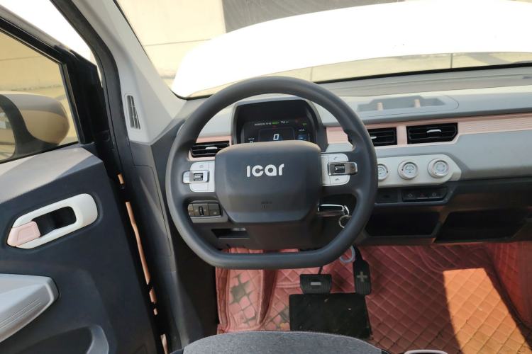 Used Chery QQ Ice Cream 2022 120km Conical Shape Lithium Iron Phosphate
