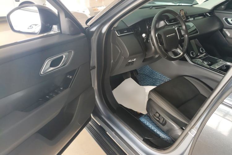 Used Land Rover Range Velar 2019 250 PS
