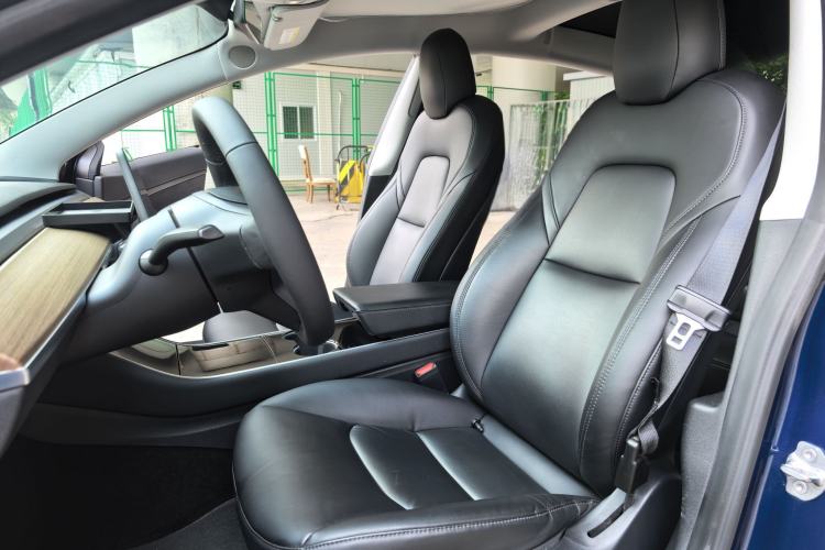 Used Tesla Model 3 2020 Standard Range Rear-Wheel Drive Upgraded Version Interior 1