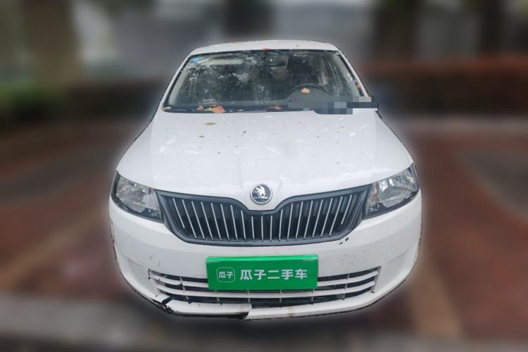 Used Skoda Rapid 2015 1.4L Manual Enjoyment Model