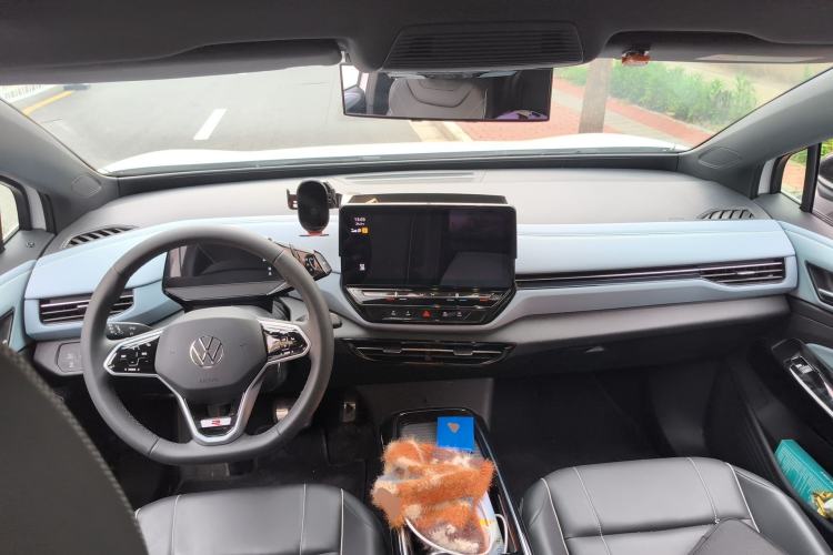 Used Volkswagen ID.4 X 2024 Pure & Smart Edition Center Console