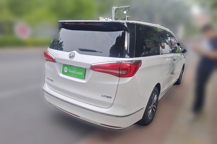 Used Buick GL8 2017 ES 28T Flagship Model China V Standard

