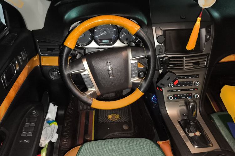 Used Lincoln MKT 2010 3.5T EcoBoost AWD Steering Wheel