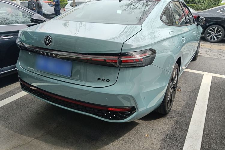 Used Volkswagen Passat 2025 Pro 380TSI Starry Dragon Luxury Edition
