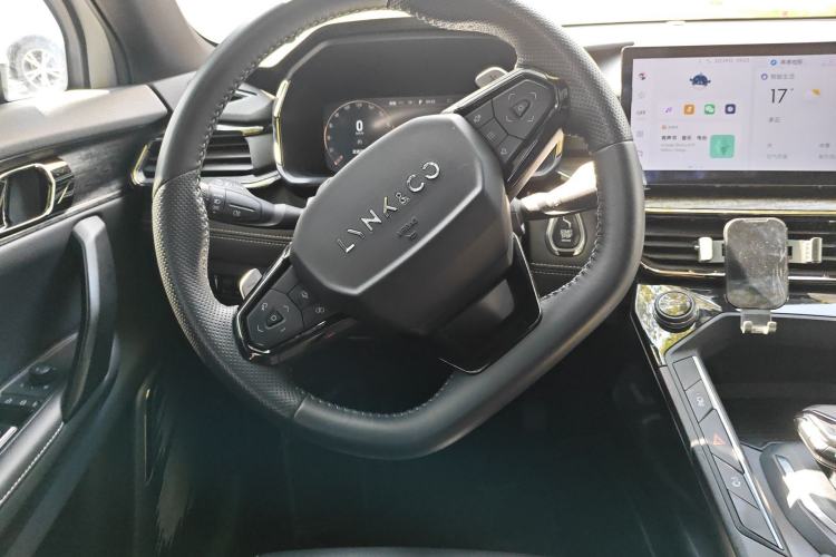 Used Lynk & Co 06 2023 Remix 1.5T JinPro

