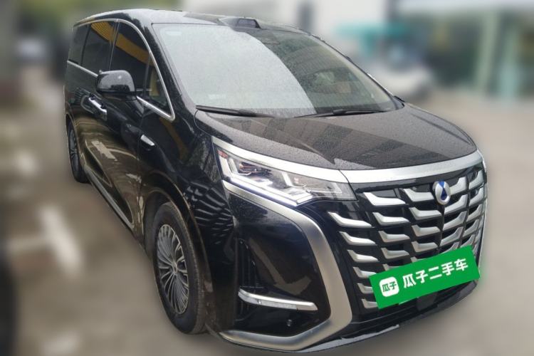 Used Denza D9 2025 DM-i Smart Drive 1020 Four-Wheel Drive Deluxe Model Front Right 45 Deg