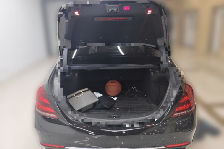 Used Mercedes-Benz Maybach S-Class 2020 S 450 4MATIC Trunk