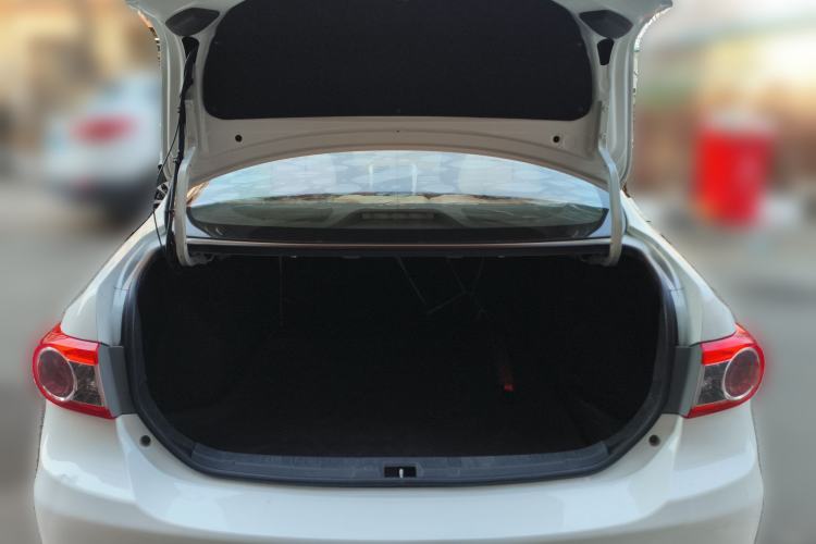 Used Toyota Corolla 2013 Special Edition 1.6L Manual Cool GL Model
