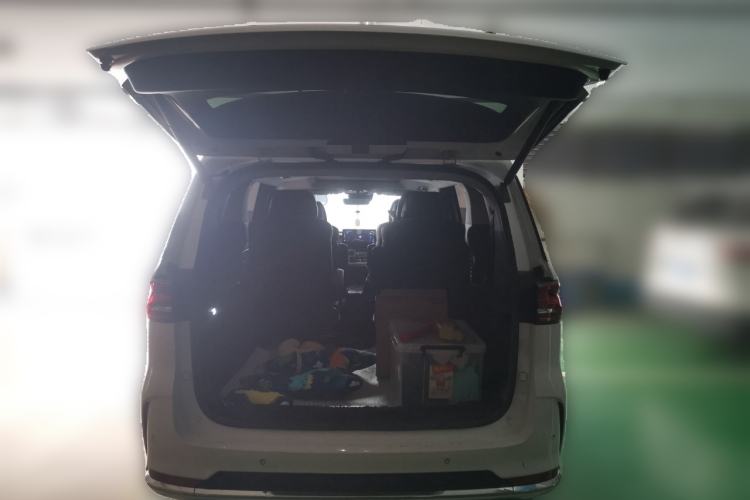 Used Roewe iMAX8 2021 400TGI Supreme Series Prestige Edition