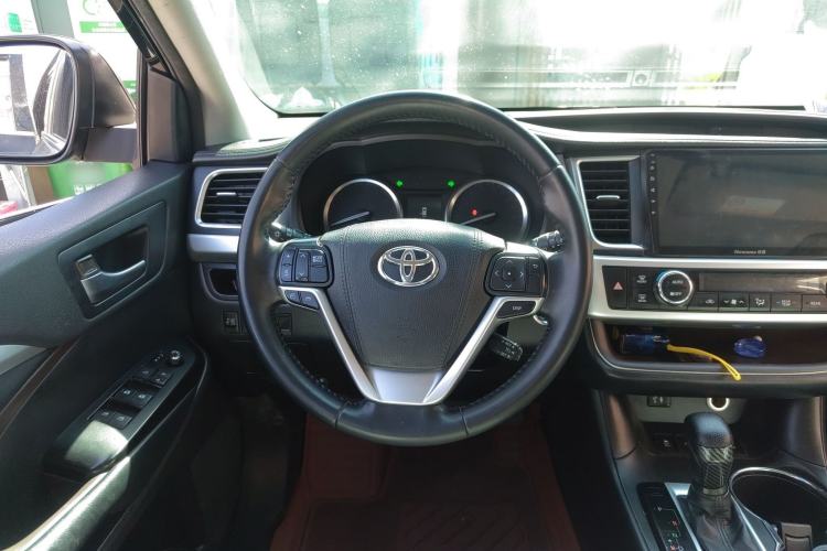 Used Toyota Highlander 2015 2.0T Four-Wheel Drive Luxury Edition 7-Seater