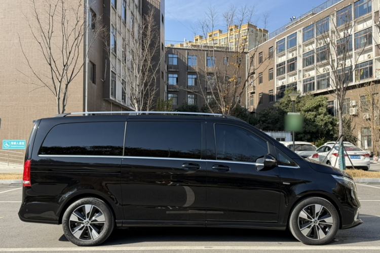 Used Mercedes-Benz V-Class 2022 V 260 Prestige Edition
