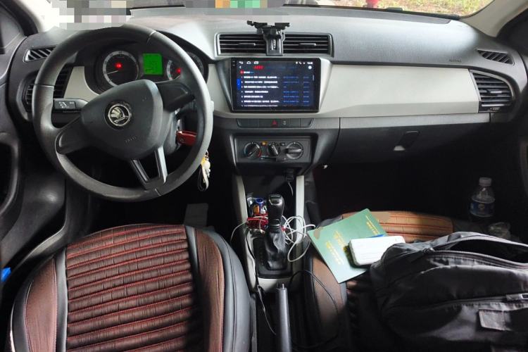 Used Skoda Fabia 2017 1.4L Automatic Car Enjoy Edition Center Console