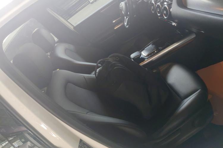 Used Mercedes-Benz B-Class 2022 Revised B 200 Dynamic Edition Right Front Seat